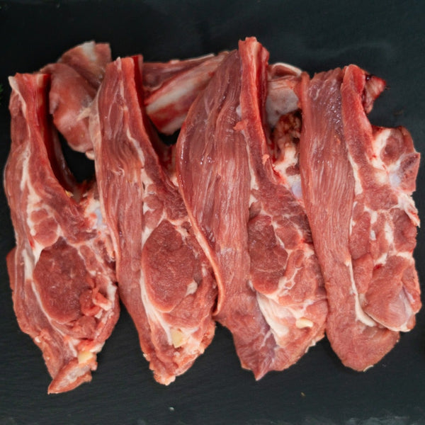 Côte d’agneau découvert